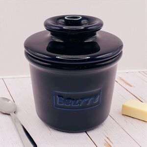 Butter Bell Crock by L. Tremaine 2013 French ceramic Colbalt blue 2 piece 4”
